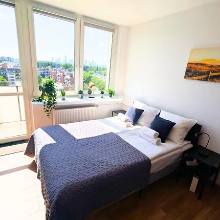 Saska Kepa Apartment *
